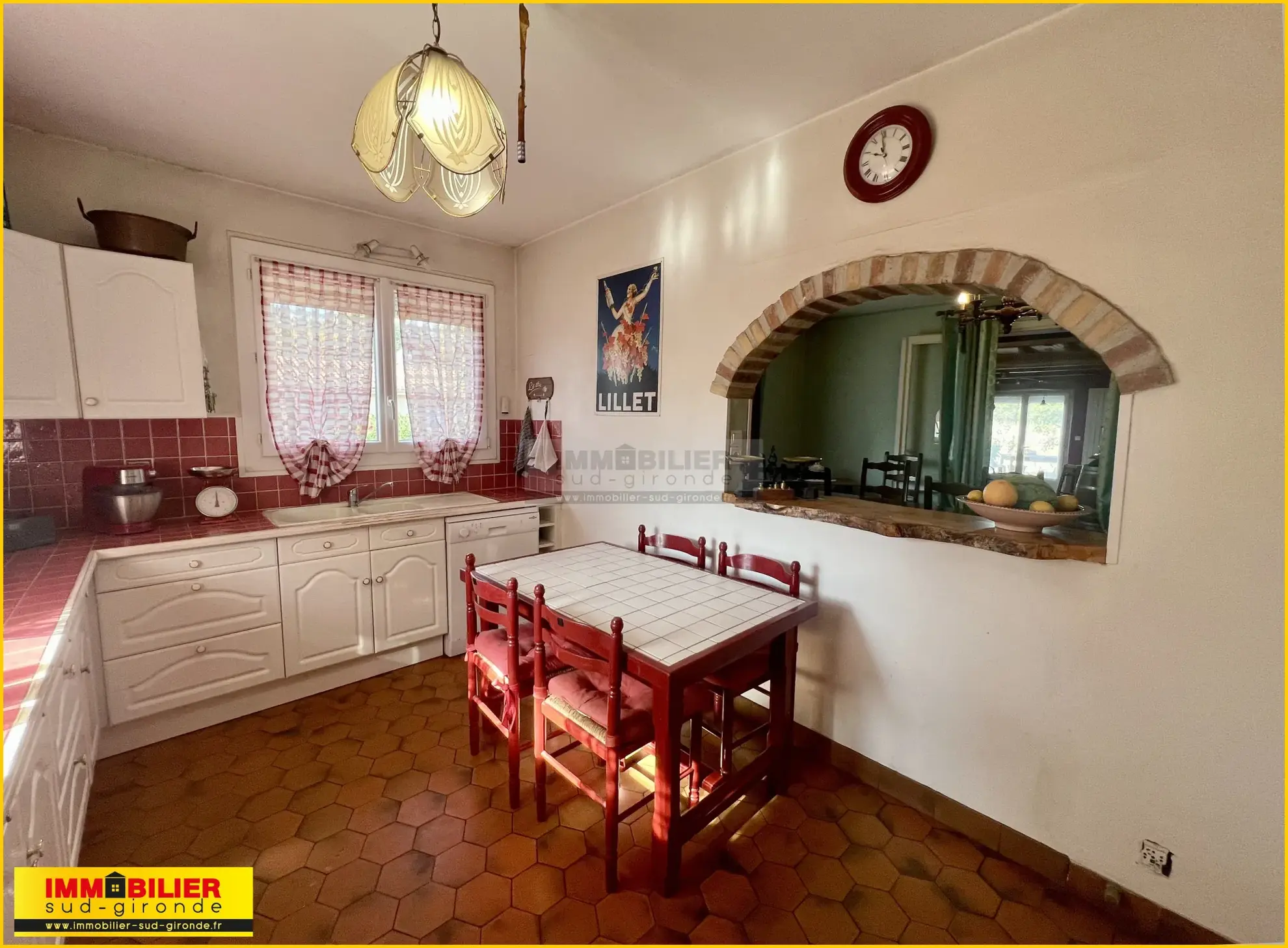 Belle maison familiale à Landiras avec jardin clos, proche des commodités 