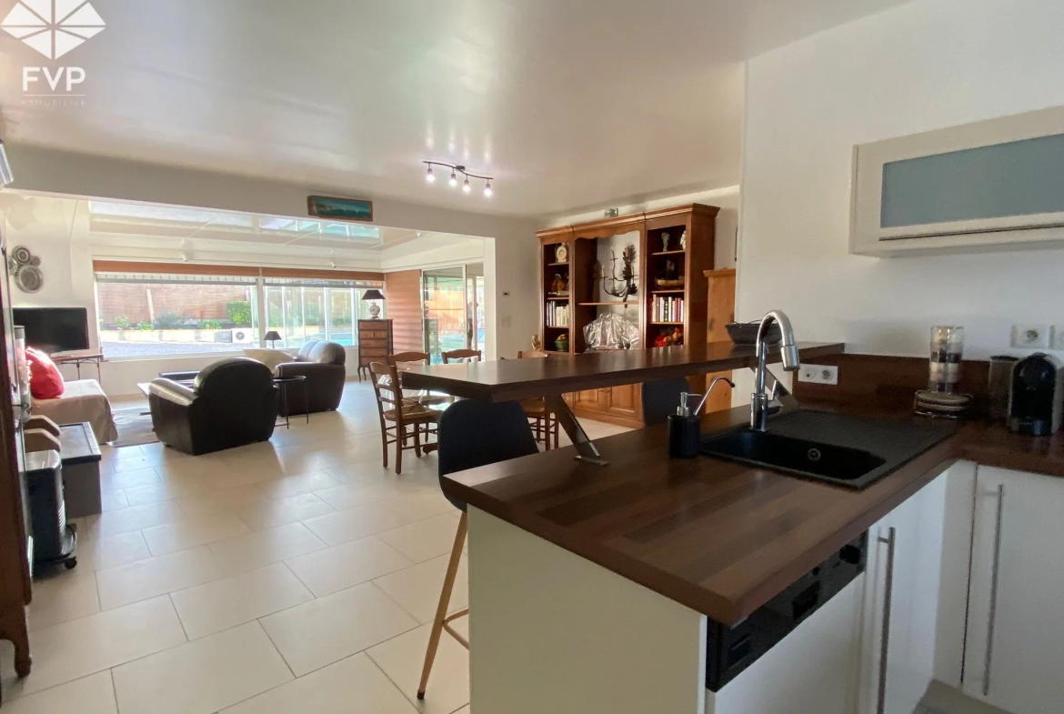Maison 125m² avec piscine, 3 chambres, proche de Luneray 