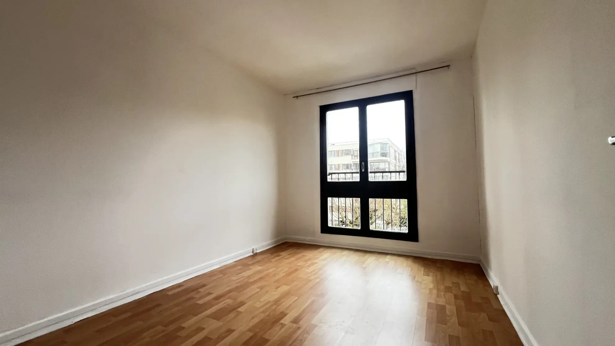 Appartement lumineux avec vue dégagée à Parly2, Le Chesnay-Rocquencourt 