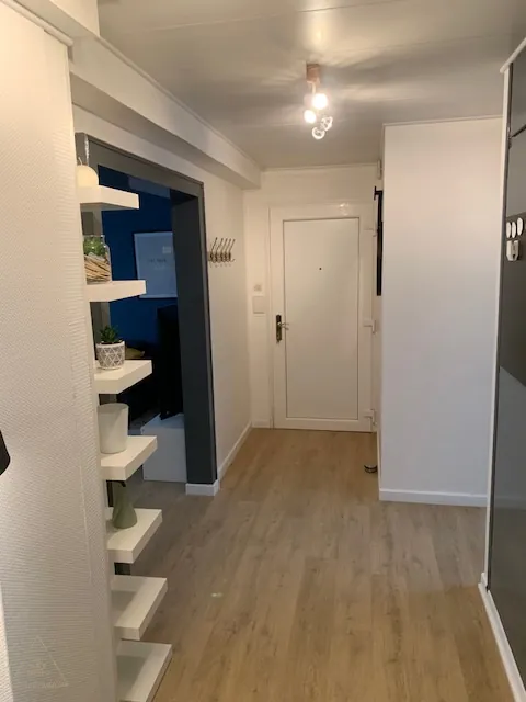Appartement 4 pièces avec balcons à Neudorf, Strasbourg - 83 m² 