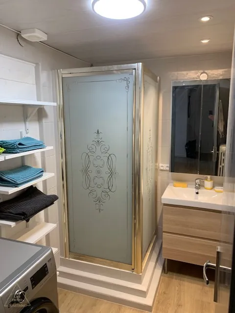 Appartement 4 pièces avec balcons à Neudorf, Strasbourg - 83 m² 