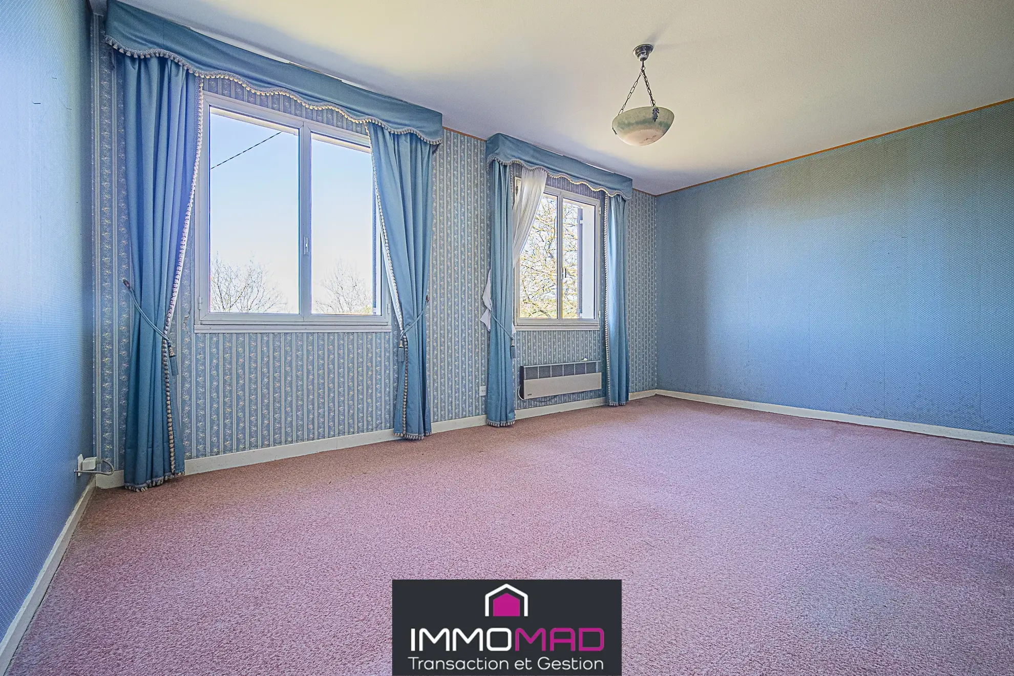 Maison de plain-pied avec sous-sol à vendre à Haudainville, 80 m², grand terrain 