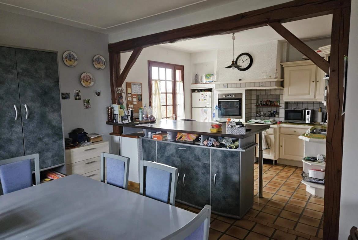 Maison familiale 3 chambres avec jardin près du Marais en Deux-Sèvres 