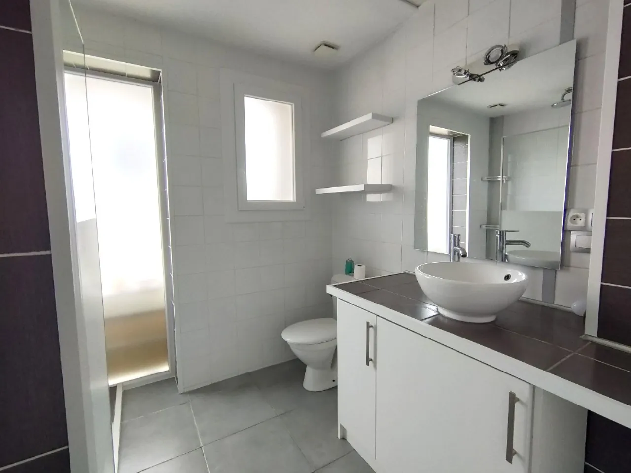 Maison rénovée avec vue dégagée et terrain de 1300 m² à Chameyrat 