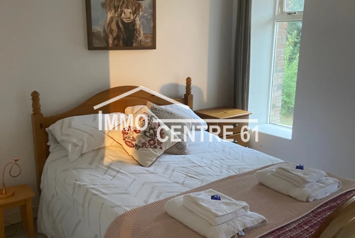 Belle propriété avec maison et hébergements à Dompierre en Orne 