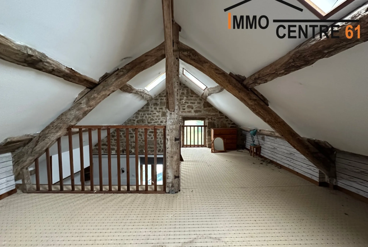 Belle propriété avec maison et hébergements à Dompierre en Orne 