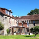 Belle propriété avec maison et hébergements à Dompierre en Orne