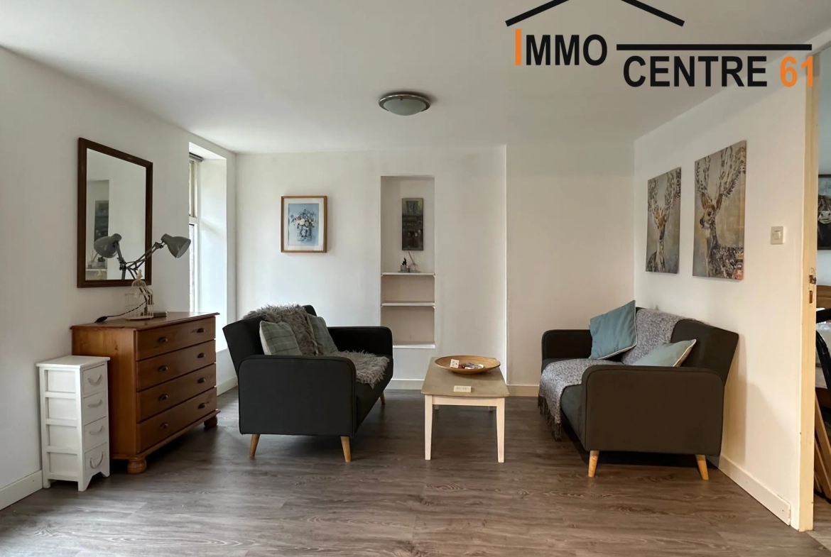 Belle propriété avec maison et hébergements à Dompierre en Orne 