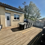 Appartement rénové avec jardin, garage et terrasse à Connaux