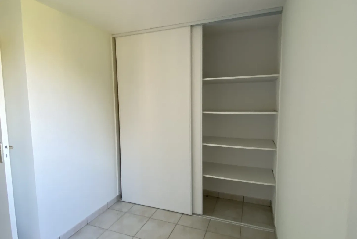 Maison individuelle avec 4 chambres et vue dégagée à Courpière 