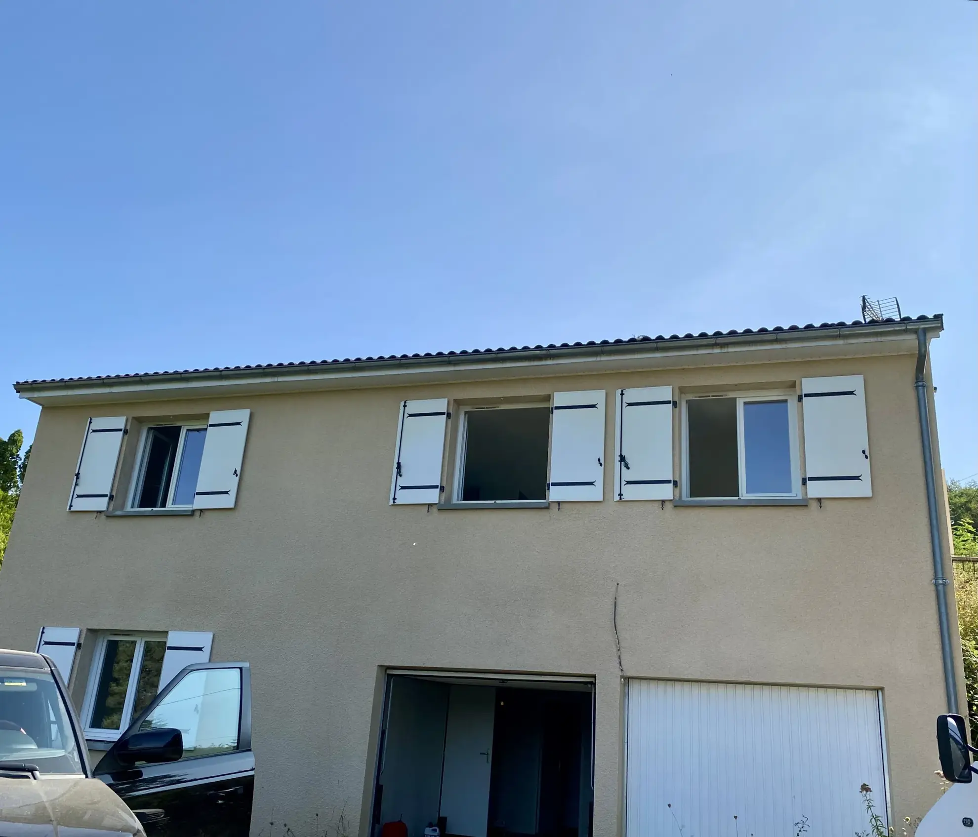 Maison individuelle avec 4 chambres et vue dégagée à Courpière 