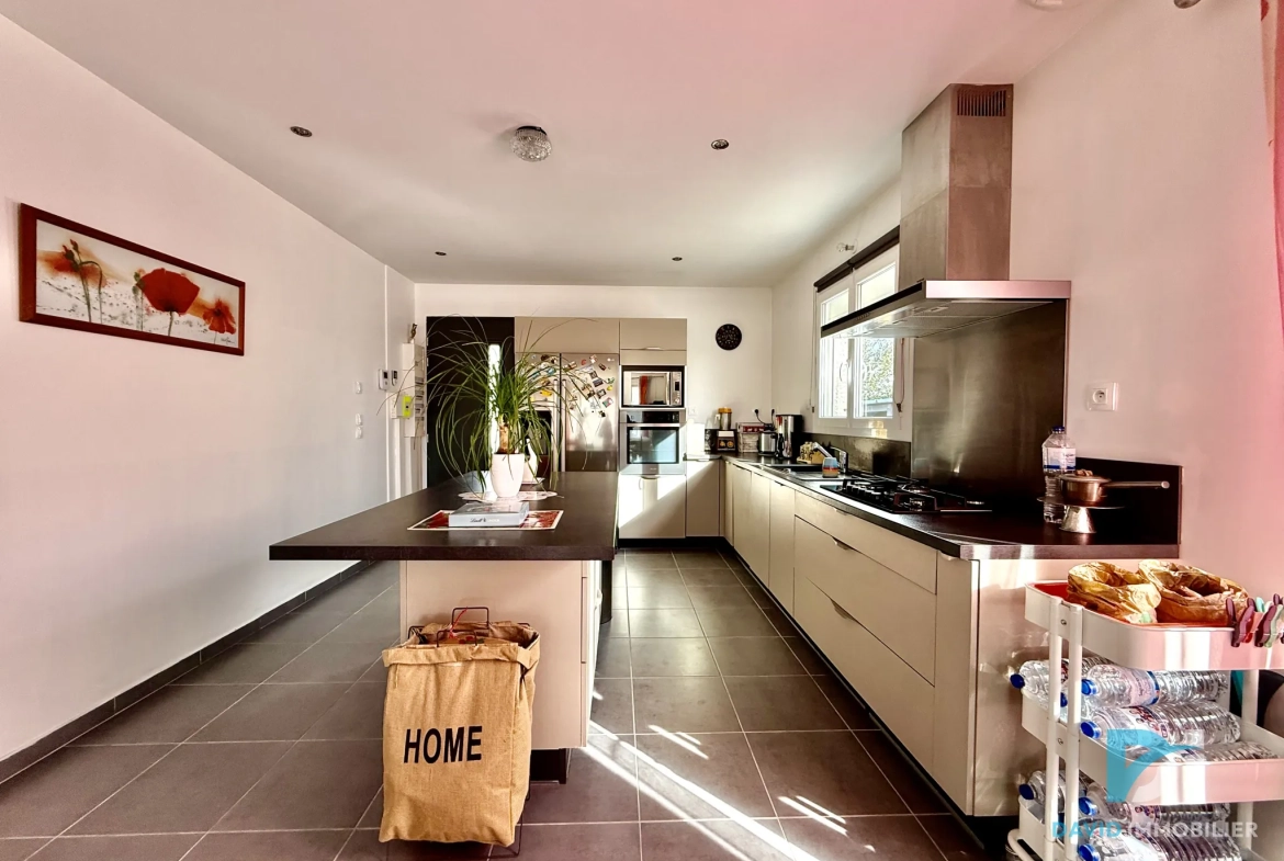 Villa T4 de 87 m² à Saint-Thibéry avec jardin et terrasse 