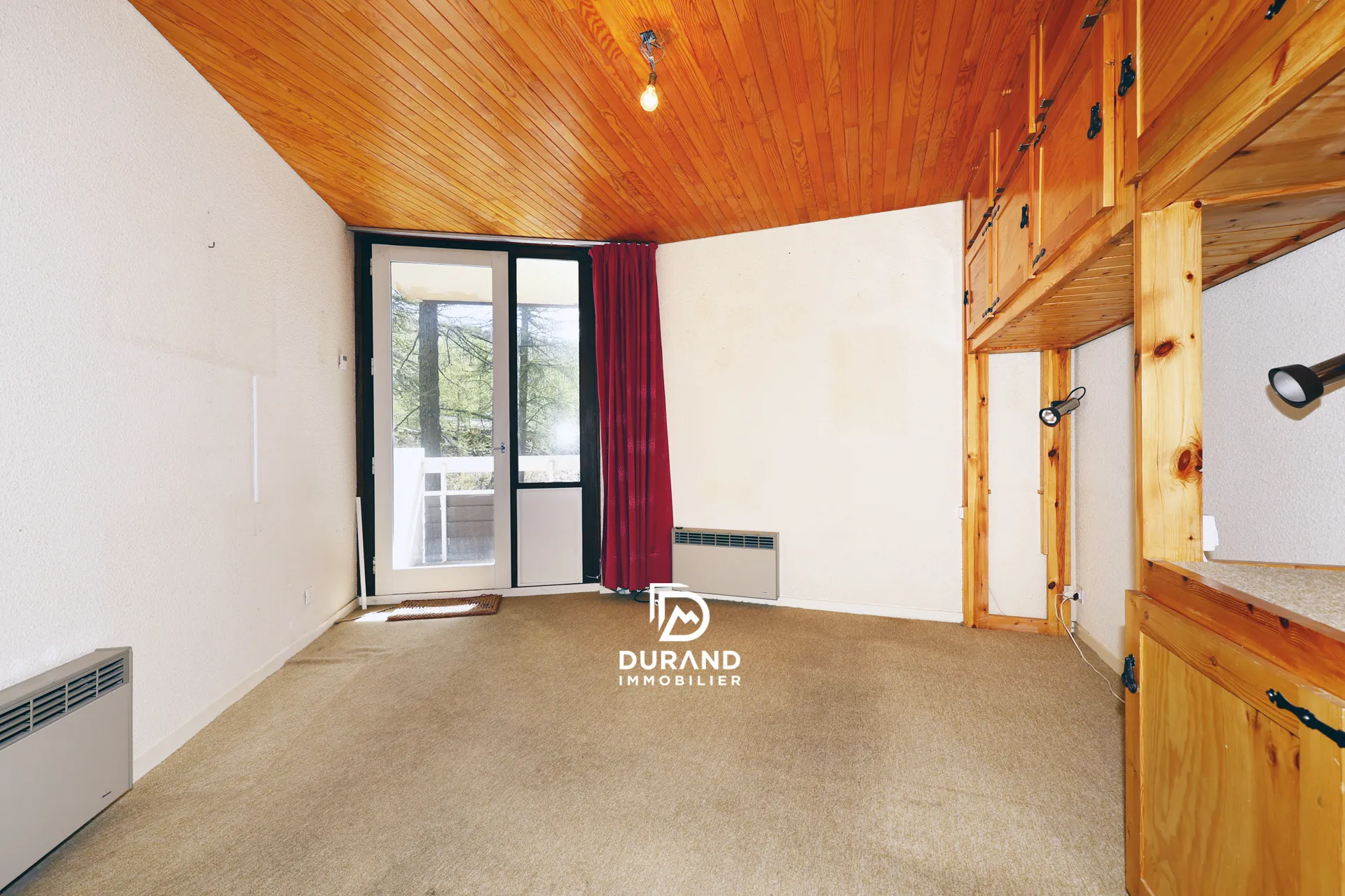 Studio à vendre à Vars, secteur Point Show, 21 m², proche pistes et commodités 