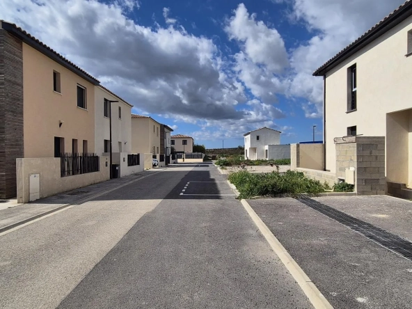Terrain à bâtir viabilisé de 285 m² à Gallargues-le-Montueux, éligible PTZ 2025 