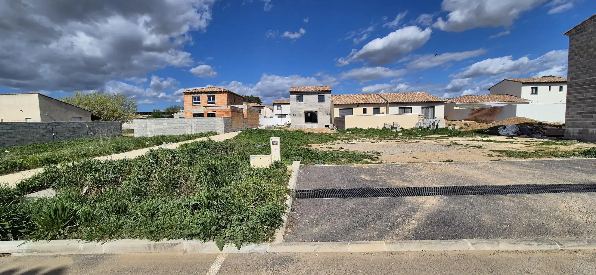 Terrain à bâtir viabilisé de 285 m² à Gallargues-le-Montueux, éligible PTZ 2025 