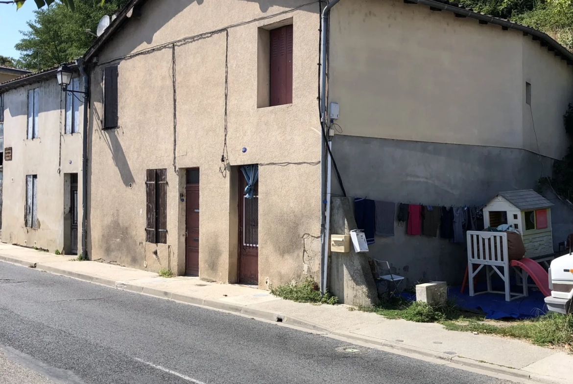 Ensemble immobilier avec 2 maisons à La Réole - Investissement et rénovation 