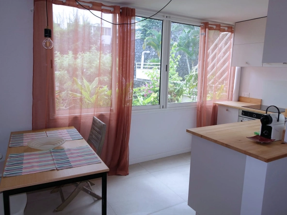 Appartement T3 rénové de 61m² à La Montagne, idéal résidence ou investissement 