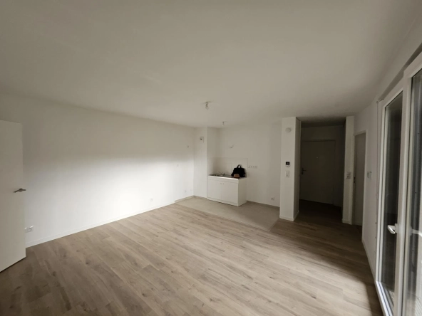 Appartement 3 pièces neuf avec terrasse et jardin à Bois d'Arcy