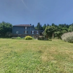 Charmante maison de 126m² avec vue et jardin clos à Moussey