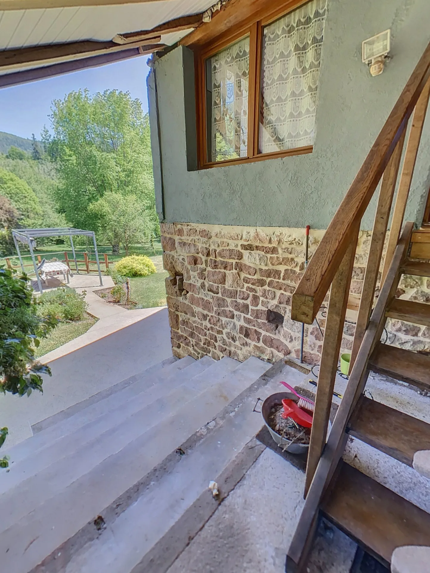 Charmante maison de 126m² avec vue et jardin clos à Moussey 