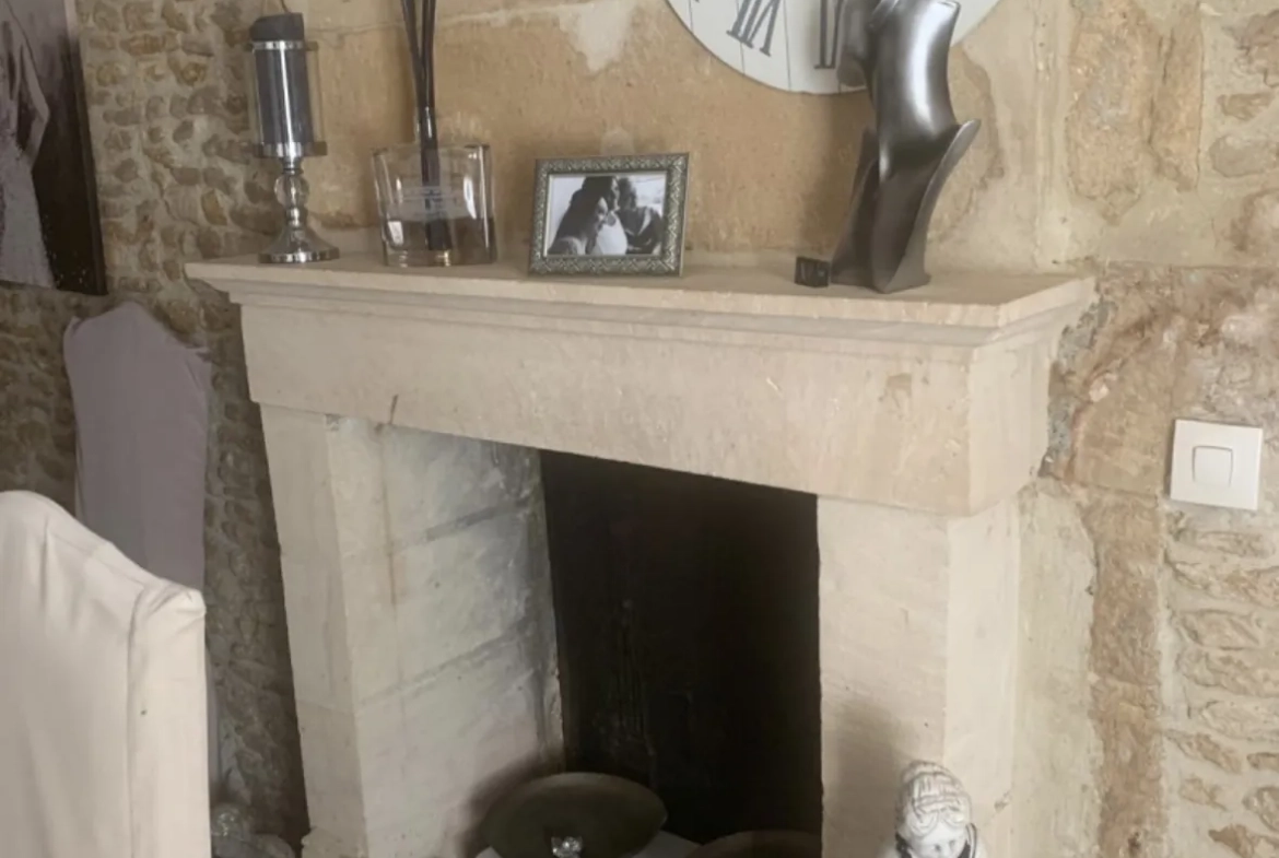 Charmante maison en pierre à 10 min de Caen et de la mer avec grand terrain 