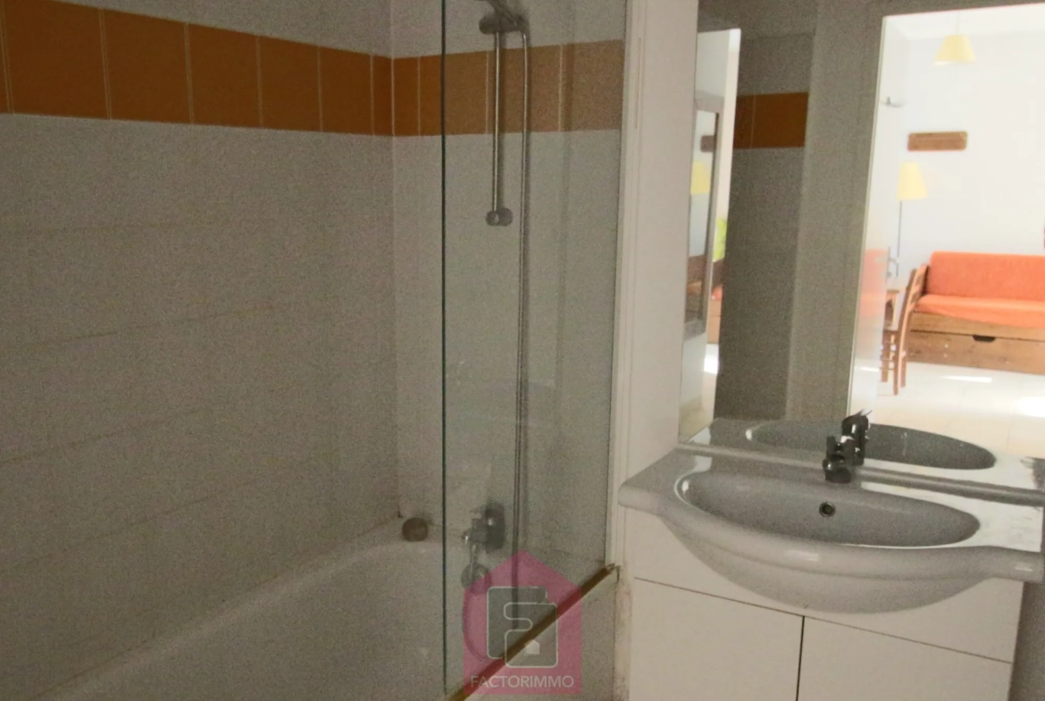 Bel appartement de 26 m² en résidence de tourisme à Prayssac 
