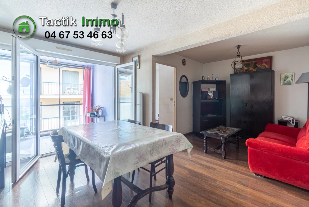 Appartement traversant de 52 m² à vendre au centre-ville de Sète 