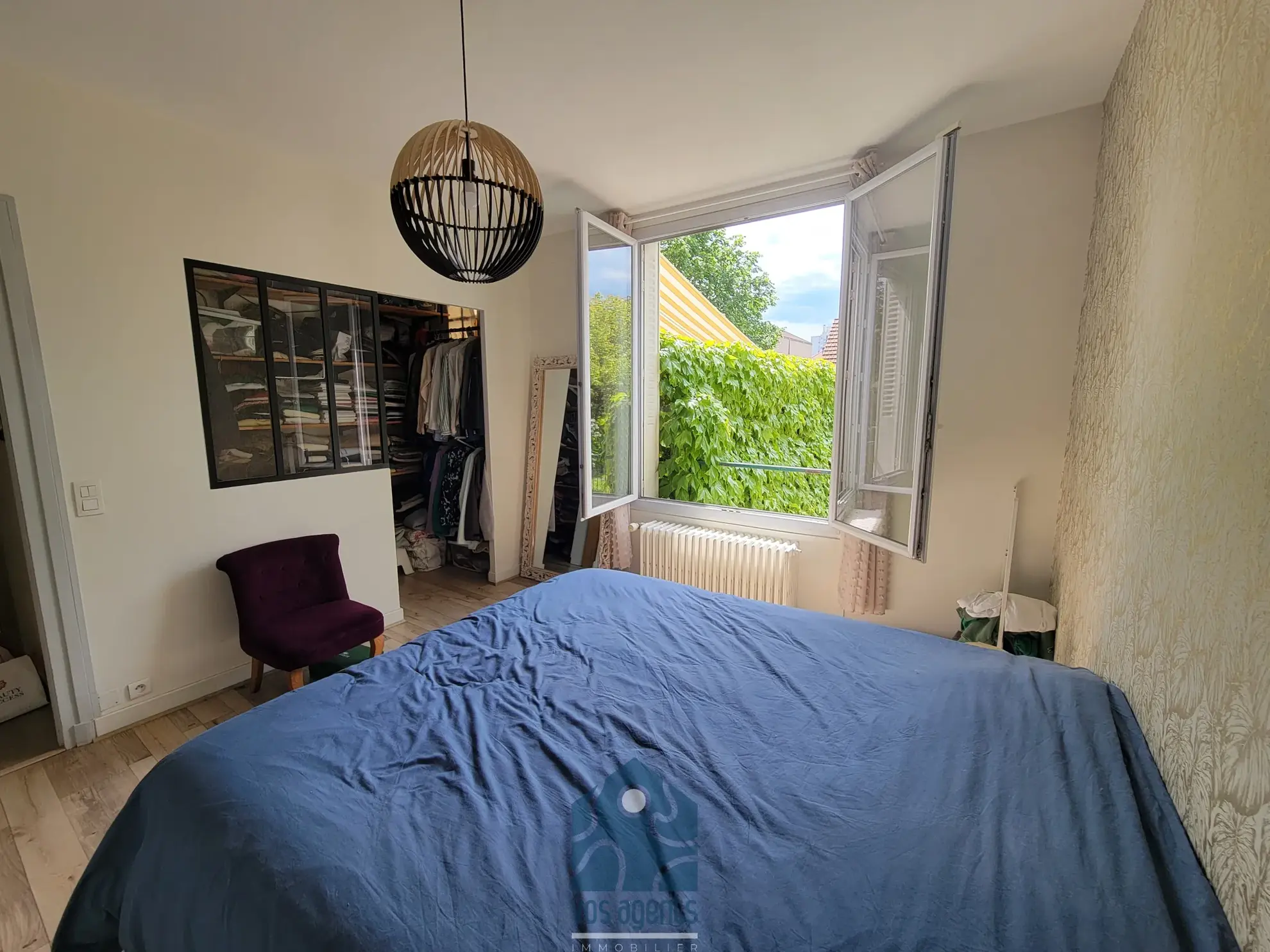 Appartement 3 pièces avec grande terrasse à Clermont-Ferrand, proche commodités 