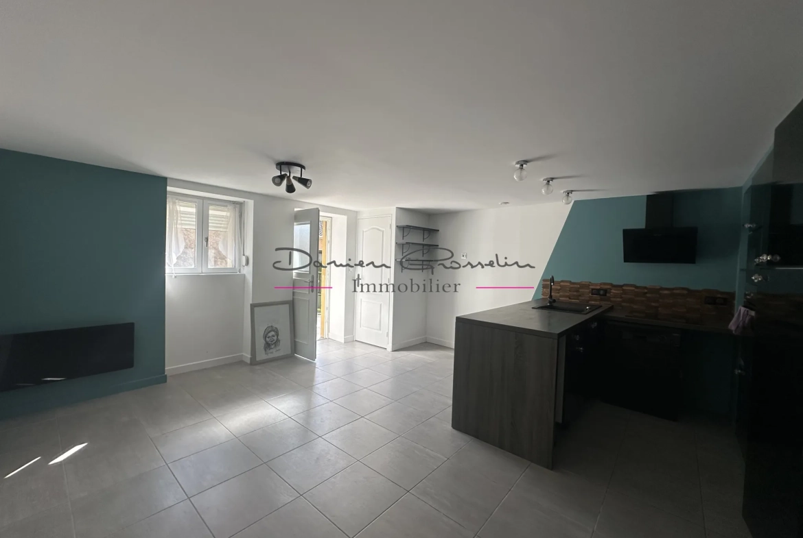 Charmante maison de 88 m² avec terrain à Thizy-les-Bourgs - idéal premier achat 