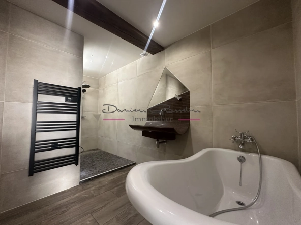 Charmante maison de 88 m² avec terrain à Thizy-les-Bourgs - idéal premier achat 