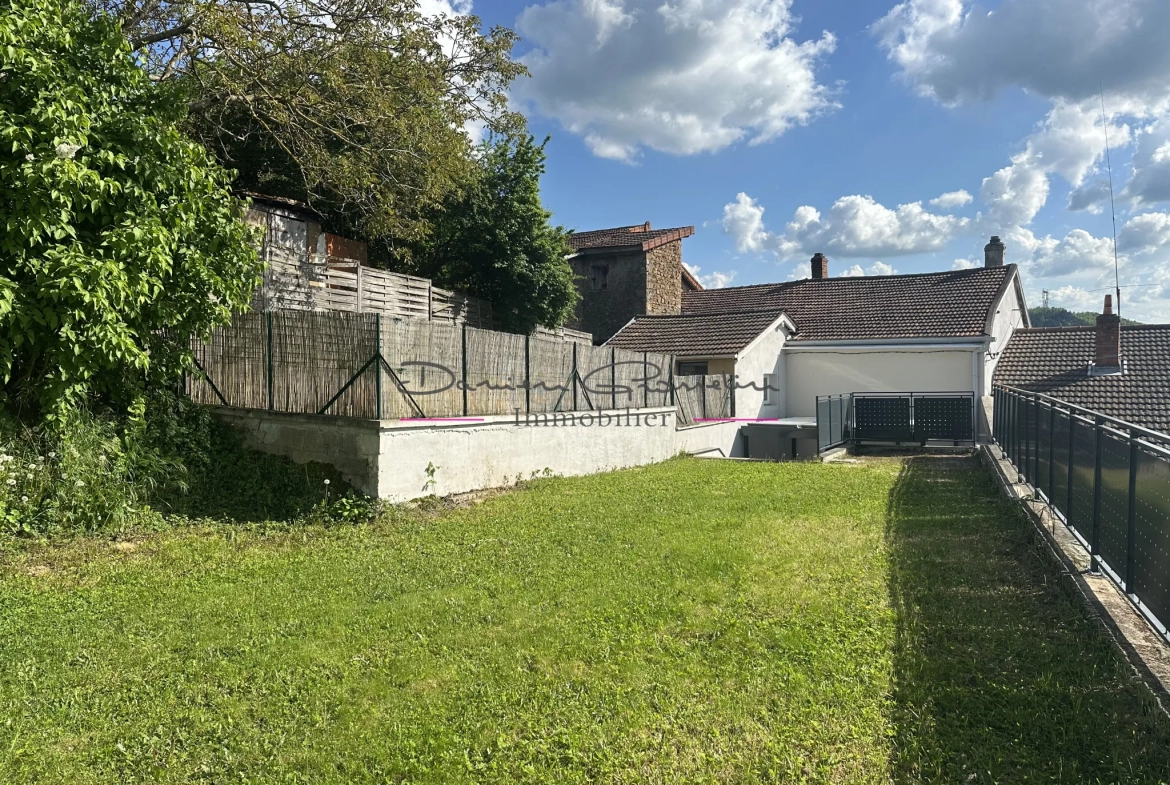 Charmante maison de 88 m² avec terrain à Thizy-les-Bourgs - idéal premier achat 