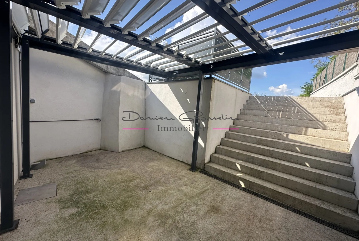 Charmante maison de 88 m² avec terrain à Thizy-les-Bourgs - idéal premier achat 
