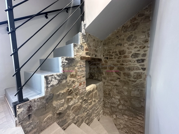 Charmante maison de 88 m² avec terrain à Thizy-les-Bourgs - idéal premier achat 