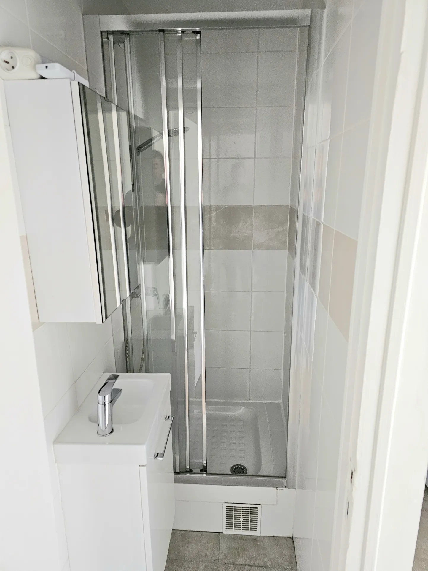Studio lumineux à vendre dans le Marais Saint Avoye à Paris 
