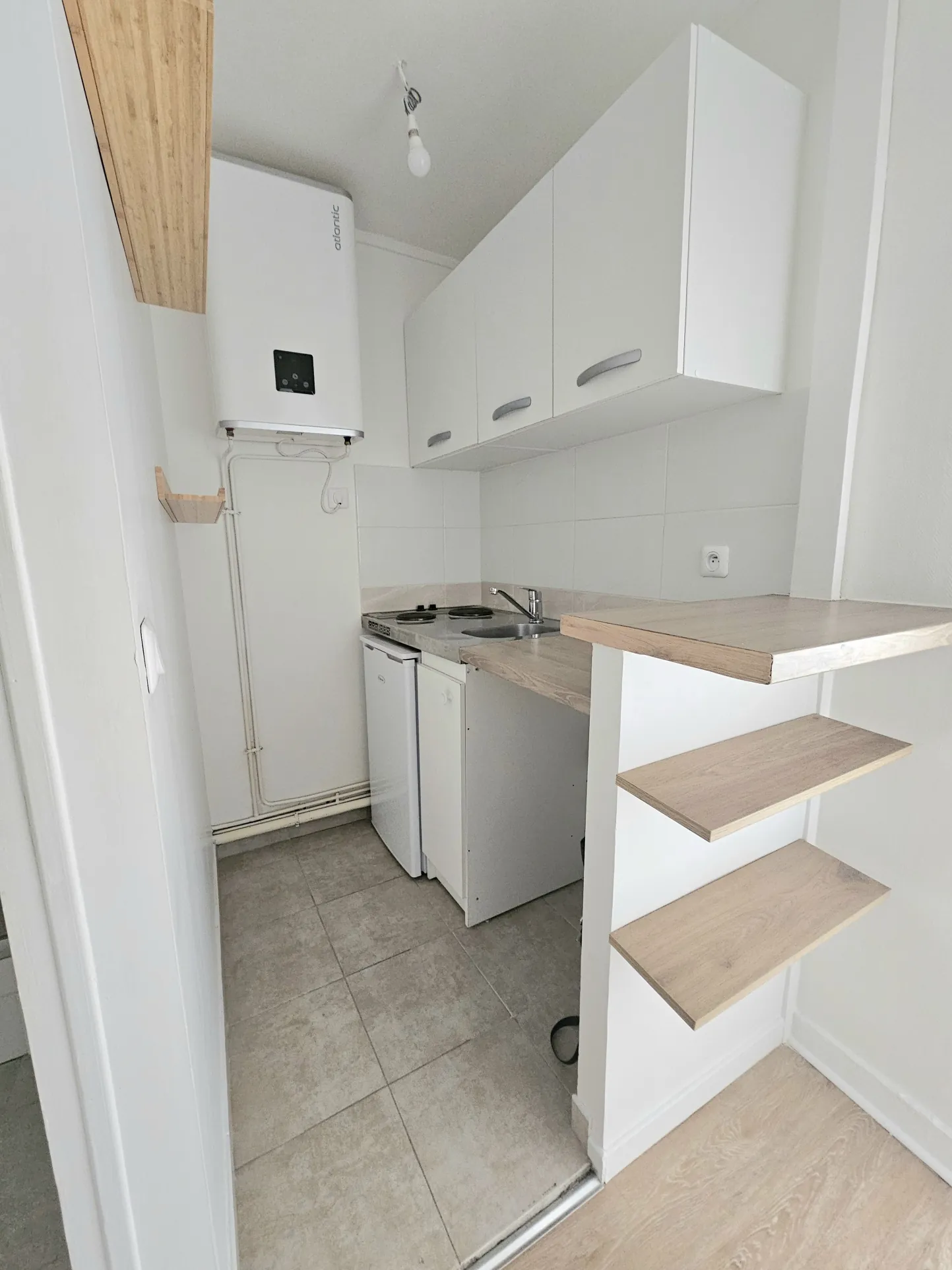 Studio lumineux à vendre dans le Marais Saint Avoye à Paris 
