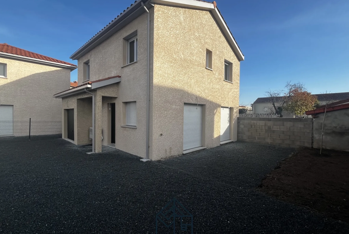 Maison neuve à Roanne de 94 m² avec 4 chambres et garage 