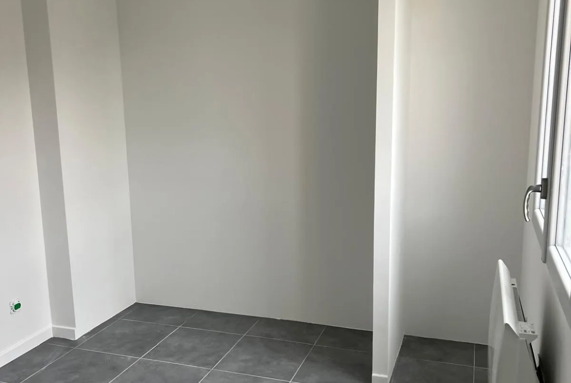 Maison neuve à Roanne de 94 m² avec 4 chambres et garage 