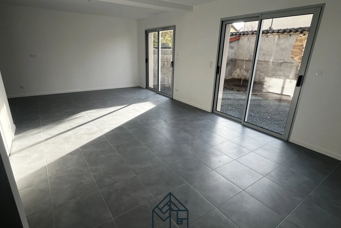 Maison neuve à Roanne de 94 m² avec 4 chambres et garage 