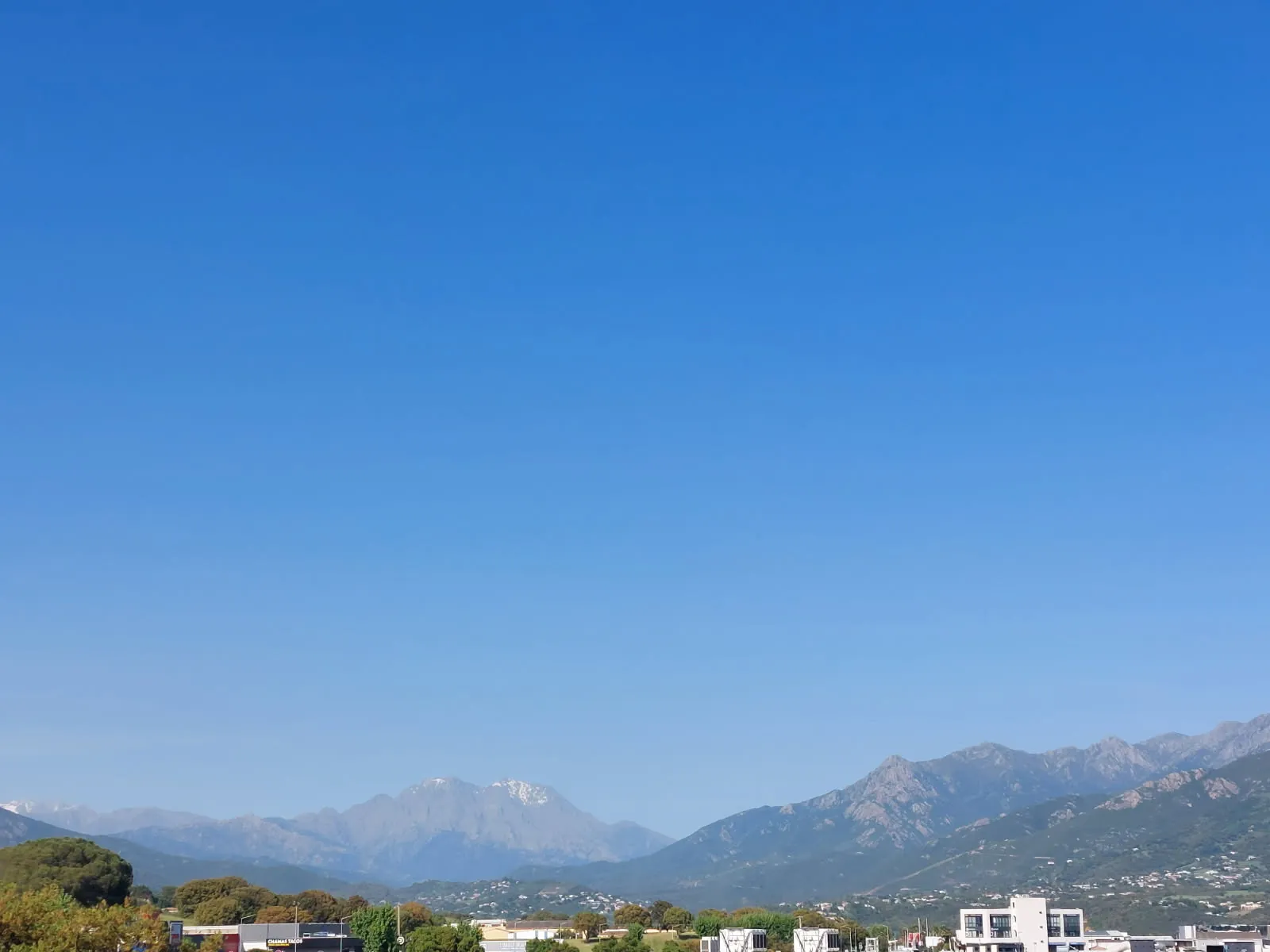 Appartement 3 pièces en vente à Sarrola Carcopino avec balcon de 50 m² 