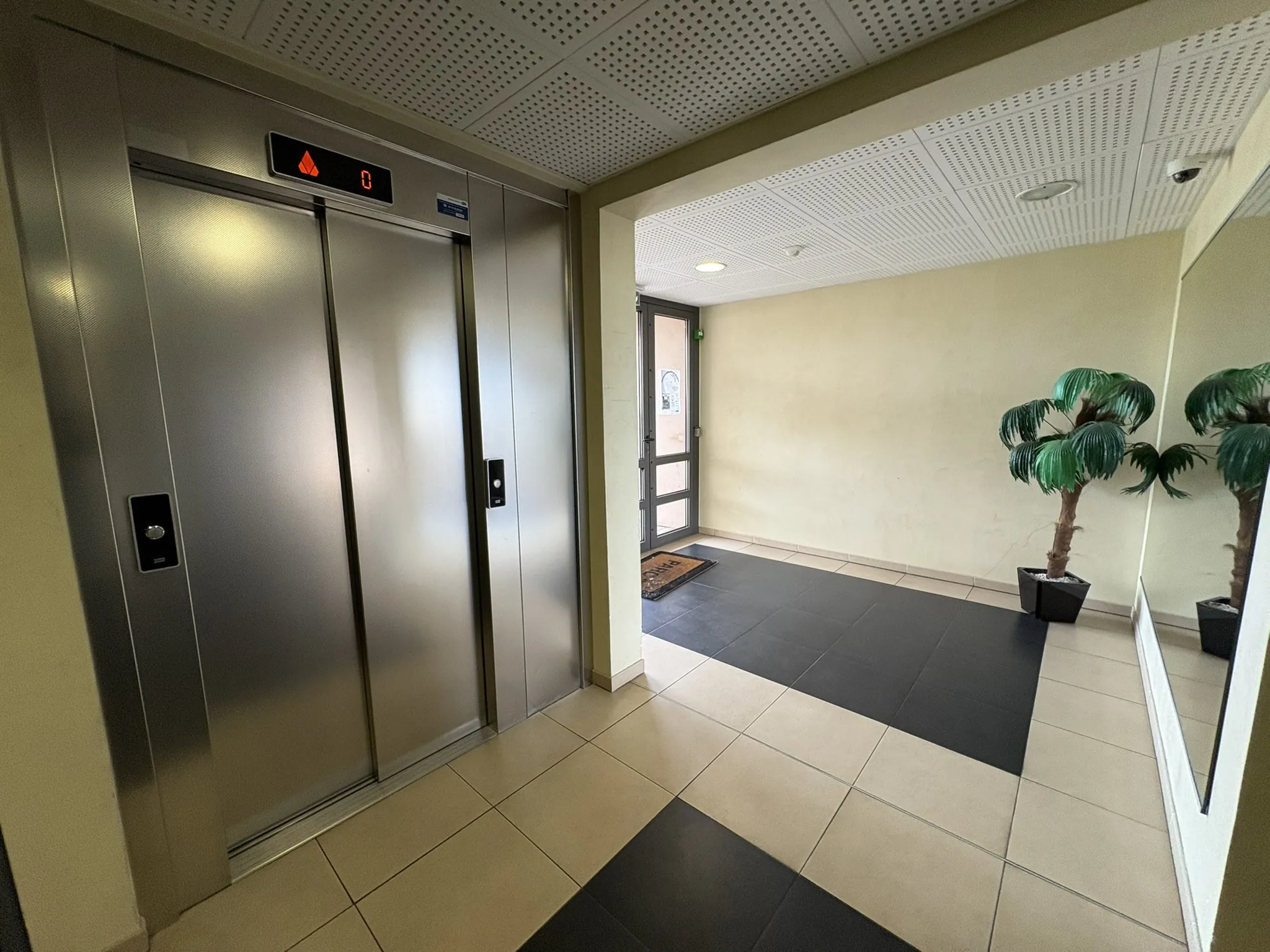 Appartement 3 pièces en vente à Sarrola Carcopino avec balcon de 50 m² 