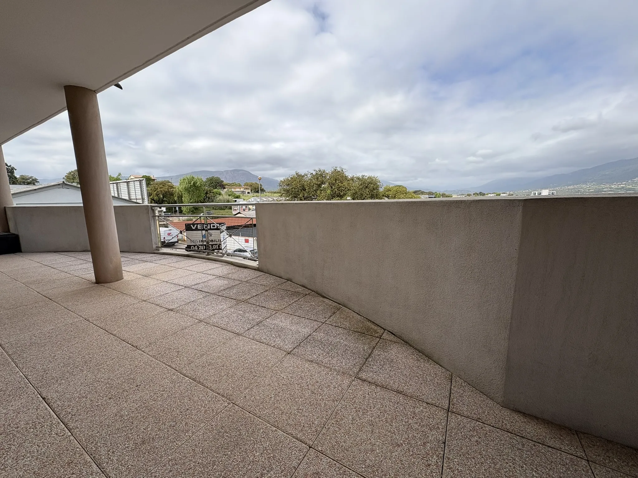 Appartement 3 pièces en vente à Sarrola Carcopino avec balcon de 50 m² 