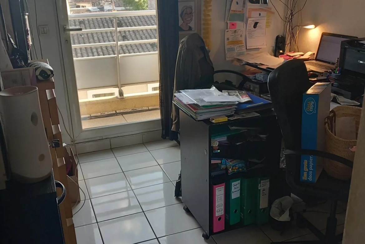 Appartement P4 à Lunel avec terrasse et parking privé 