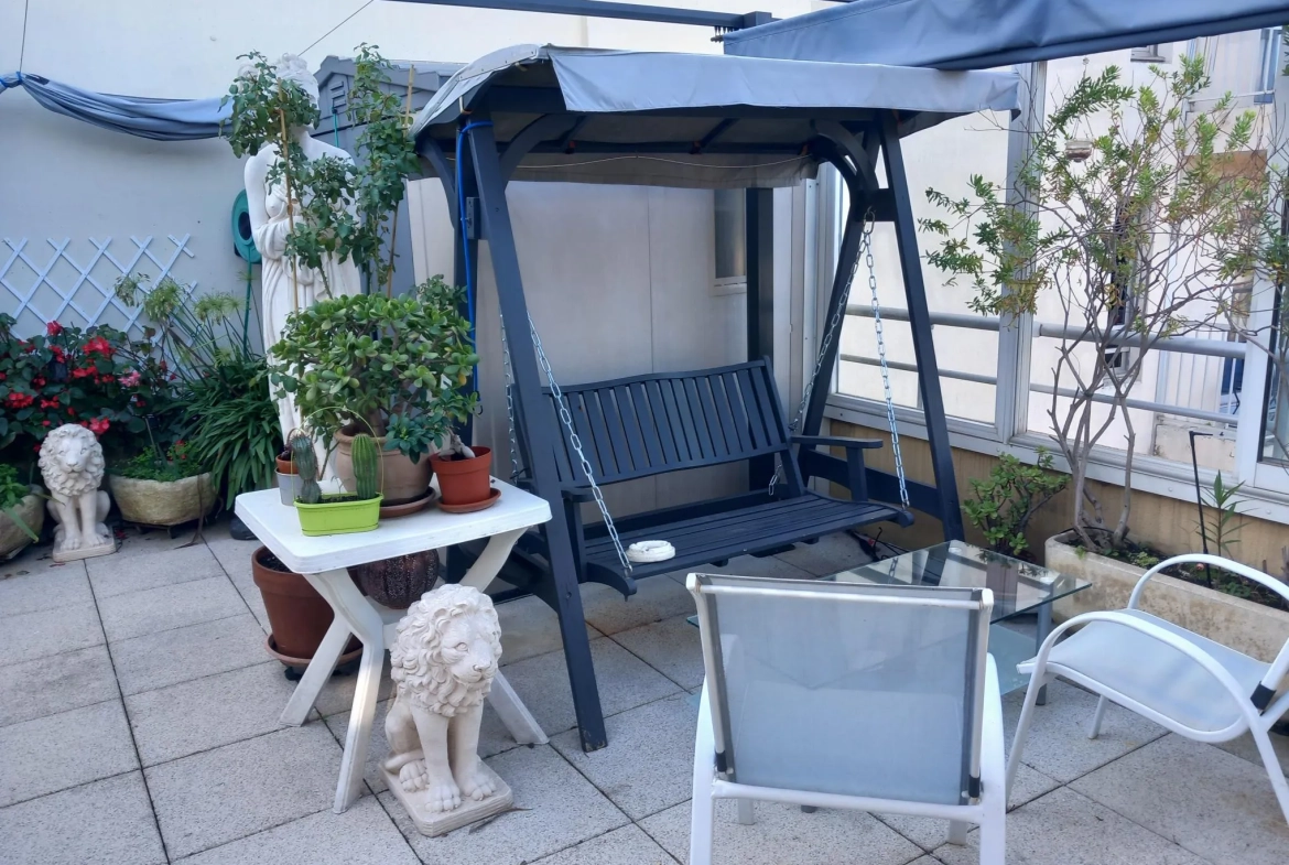 Appartement P4 à Lunel avec terrasse et parking privé 