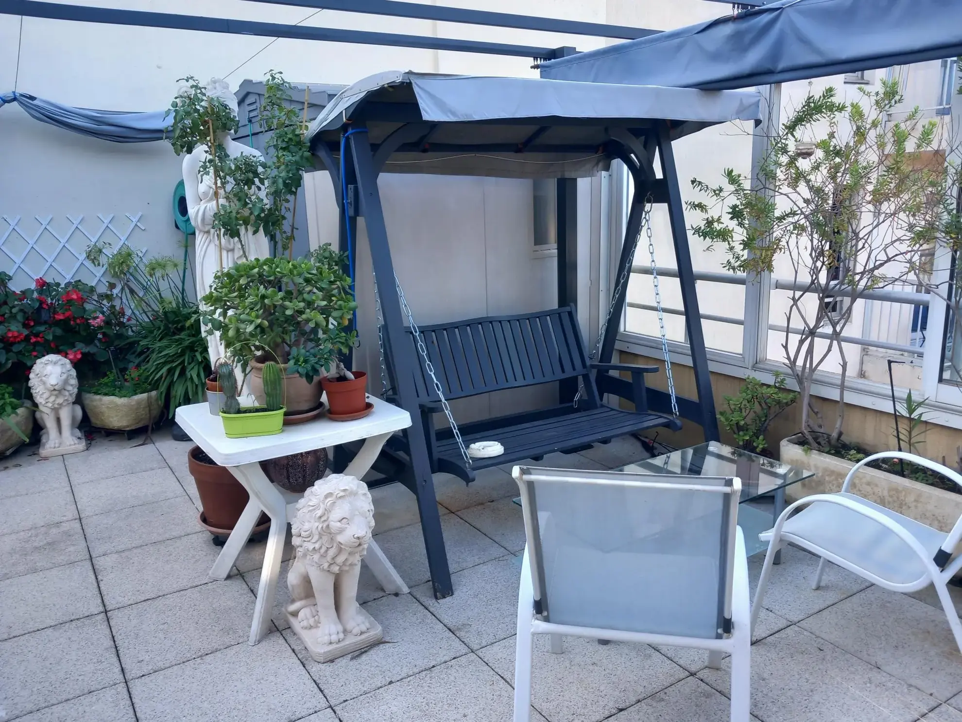 Appartement P4 à Lunel avec terrasse et parking privé 