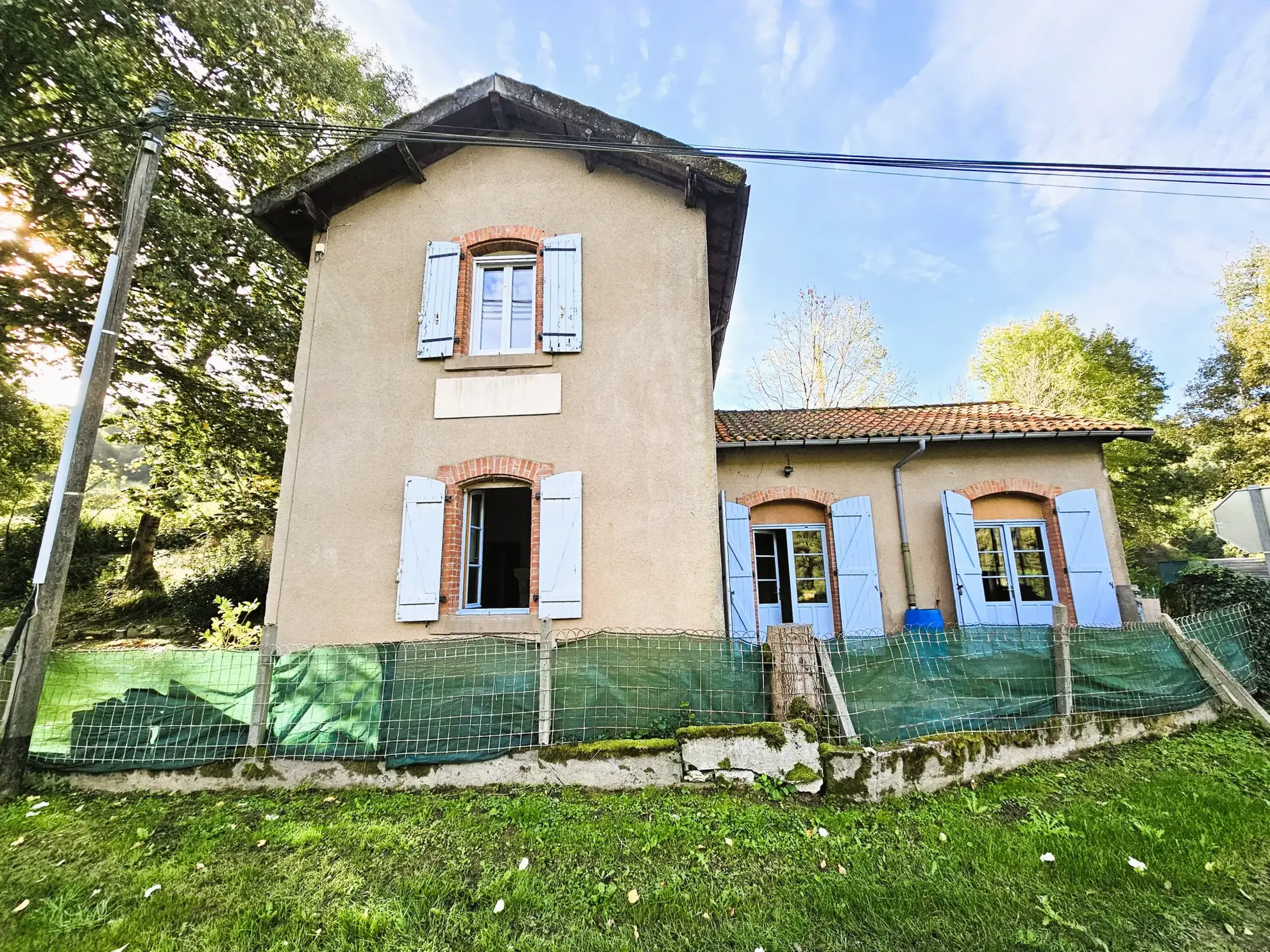 Maison à rénover entre Saint-Juéry et Ambialet, 100 m² sur 964 m² de terrain 