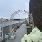 Maison semi-individuelle de 95 m² avec garage et jardin à Trith Saint Léger