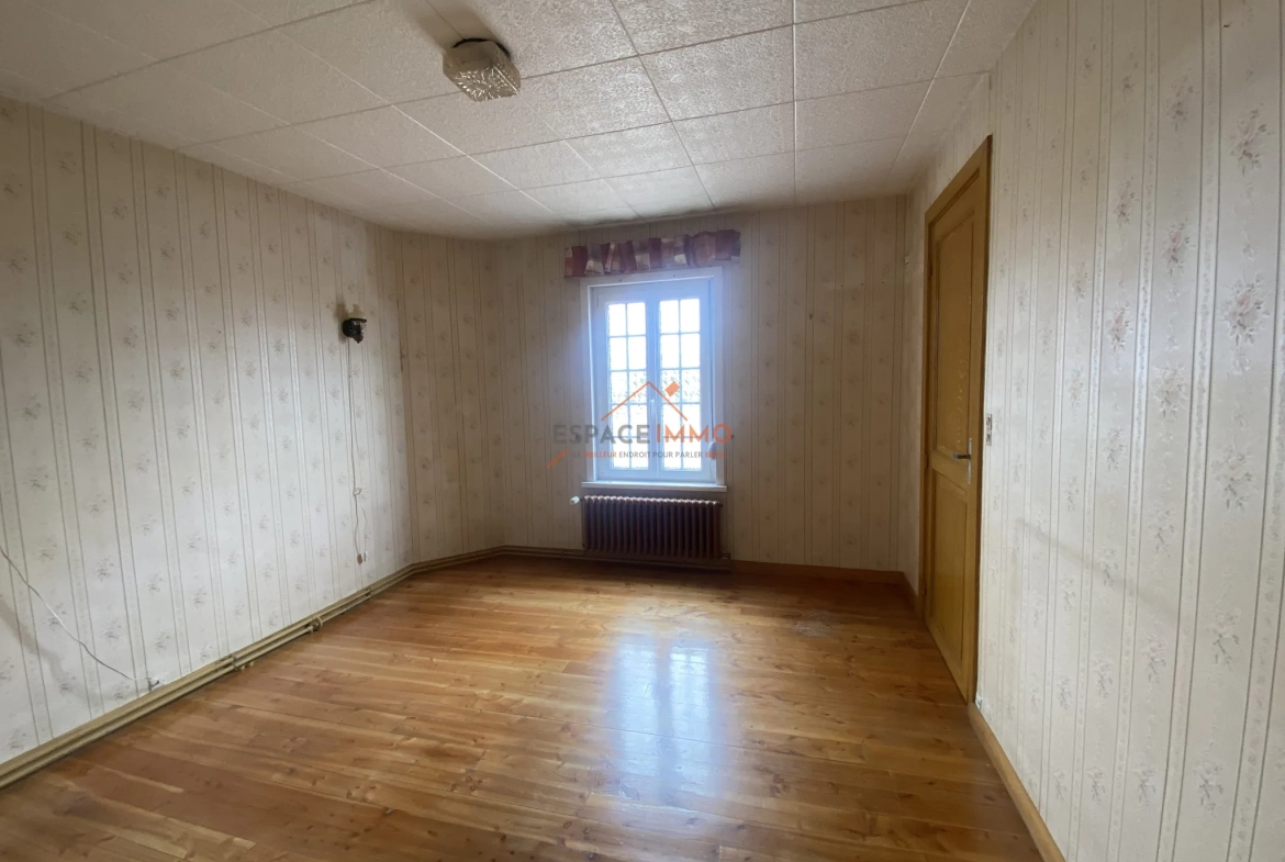Maison semi-individuelle de 95 m² avec garage et jardin à Trith Saint Léger 