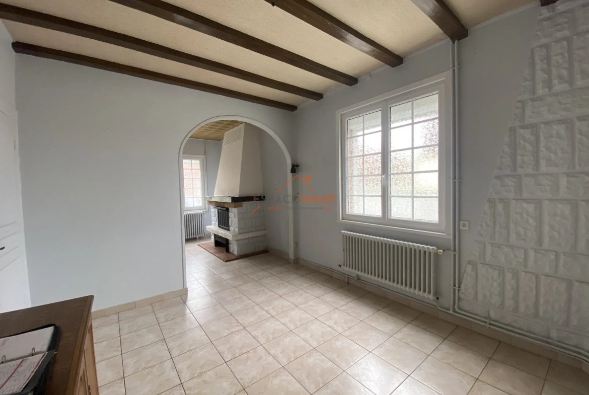 Maison semi-individuelle de 95 m² avec garage et jardin à Trith Saint Léger 