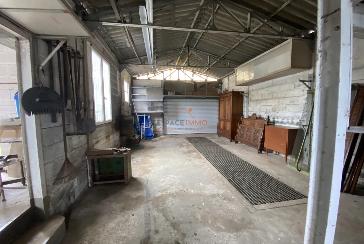 Maison semi-individuelle de 95 m² avec garage et jardin à Trith Saint Léger 