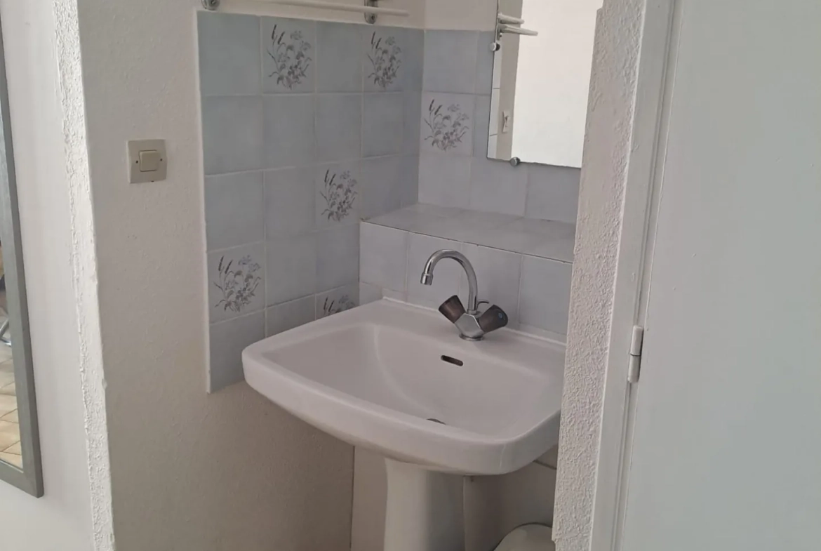 Studio à vendre à Amélie les Bains proche des thermes - Pied-à-terre ou investissement 